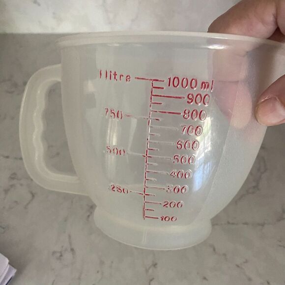 Tupperware Classic Mix-N-Store Measuring Pitcher Set with Red Lid - 1 & 2 Qt. - Picture 6 of 11